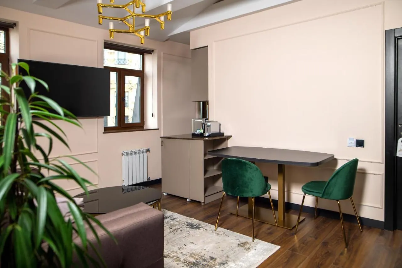 Aparthotel De Paris Apartments Kyiv