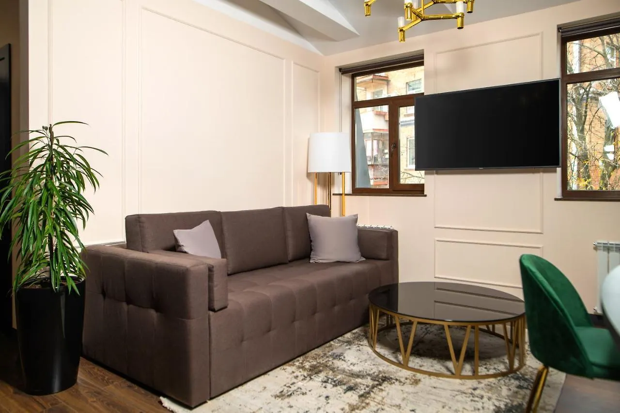 De Paris Apartments Kyiv