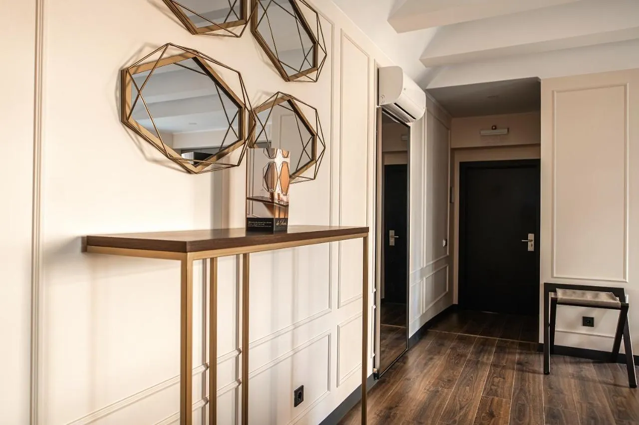 De Paris Apartments Kyiv 3*,  Ukraine